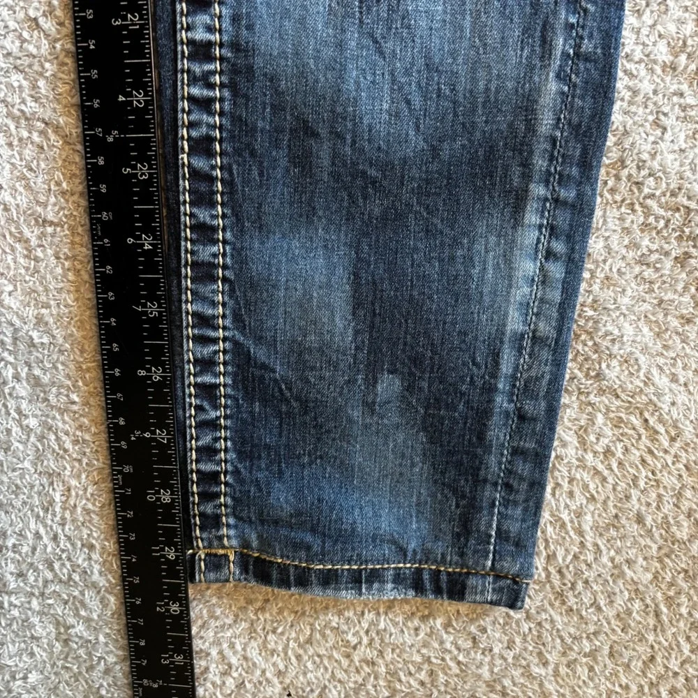 Miss Me Easy Skinny Jeans Mid Rise Dark Wash Wing Pocket Size 27 Bling Cowgirl